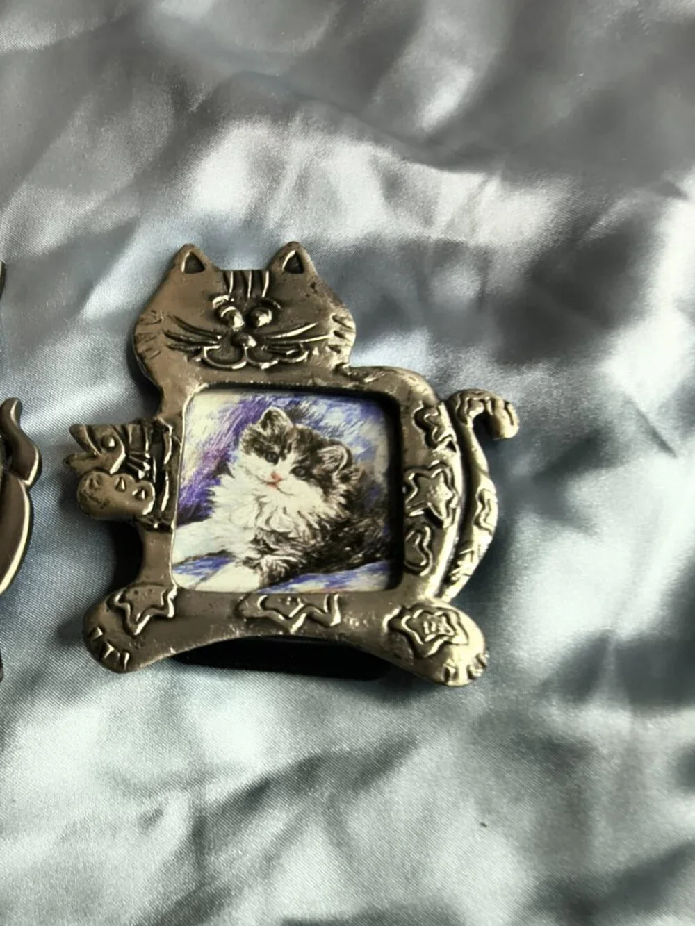 Set of 3 Silver Tone Cat Frames